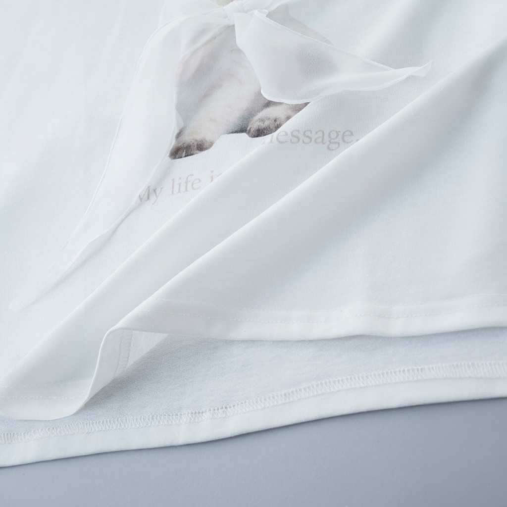 Sincerely Kitty – Fluffy Bow Cute Tee