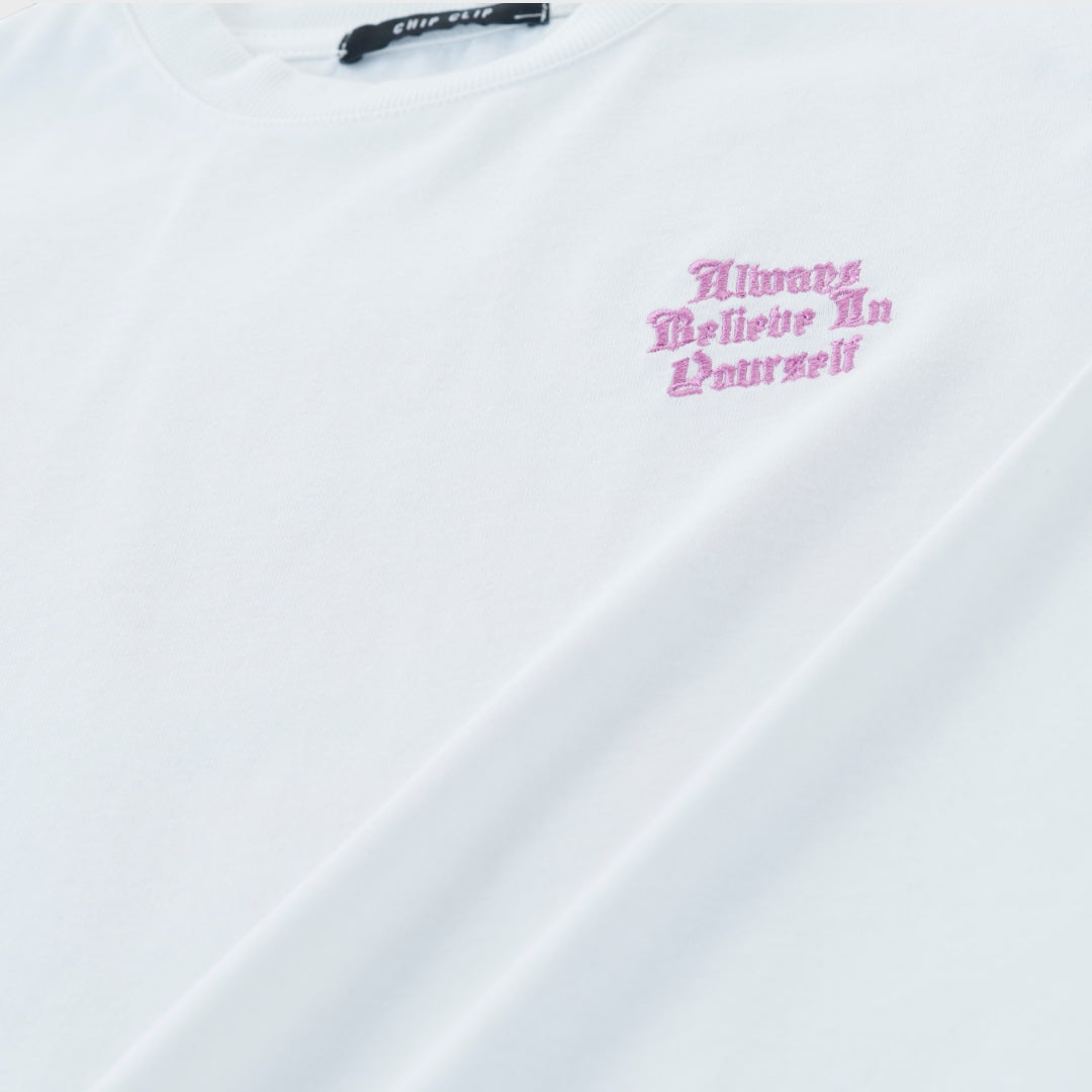 เสื้อยืดสกรีนลาย "Always Believe In Yourself" – ใส่แล้วกำลังใจเด้งเหมือนเติมแบต!