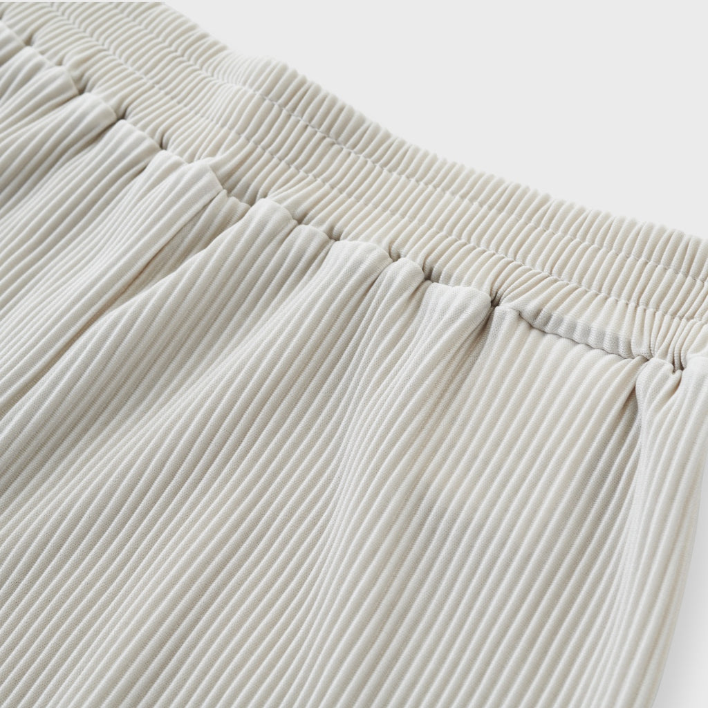 กางเกงพลีทพลิ้วขั้นโปร – ตัวเดียวจบ ครบทุกวัน