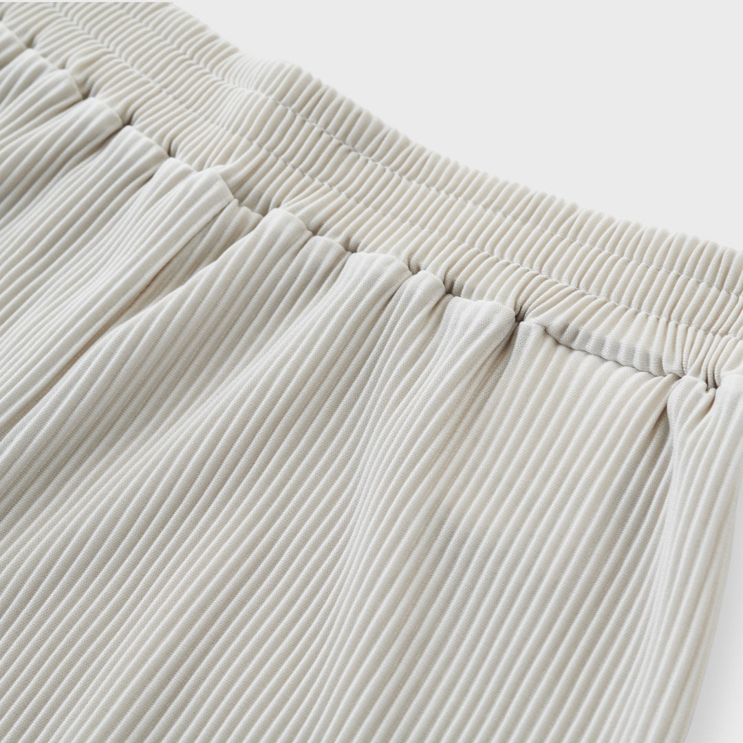 กางเกงพลีทพลิ้วขั้นโปร – ตัวเดียวจบ ครบทุกวัน