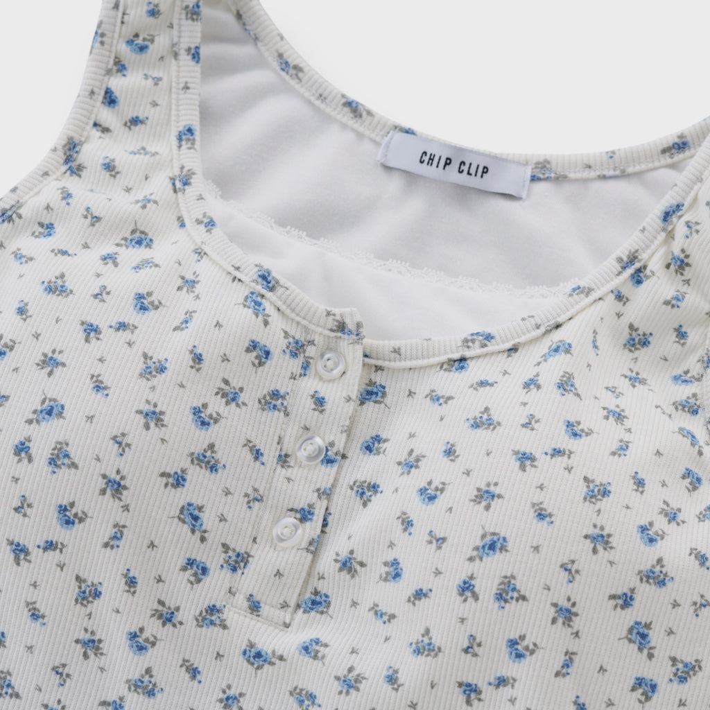 เสื้อครอปละมุน ตัวเล็กแต่ความน่ารักไม่เล็ก