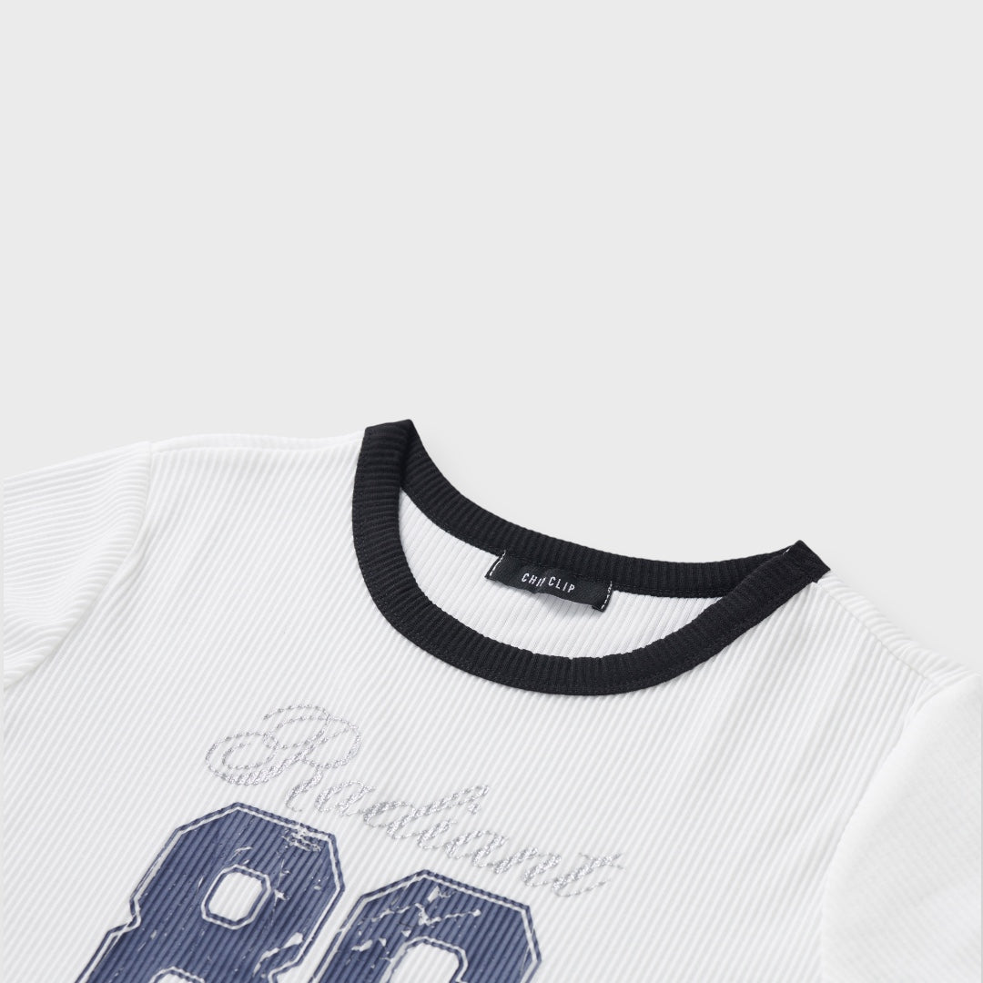เสื้อครอป “Radiant 86”  – ใส่แล้วเท่พร้อมลงสนาม