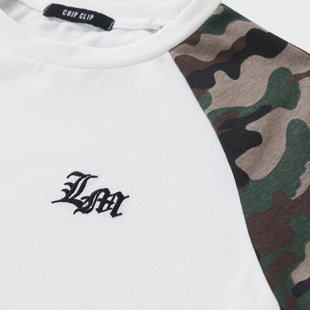 เสื้อยืด Camo ขยุ้มความเท่ แขนลายทหาร สไตล์สายลุยขี้เล่น