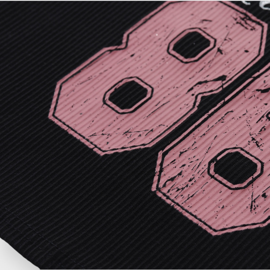 เสื้อครอป “Radiant 86”  – ใส่แล้วเท่พร้อมลงสนาม