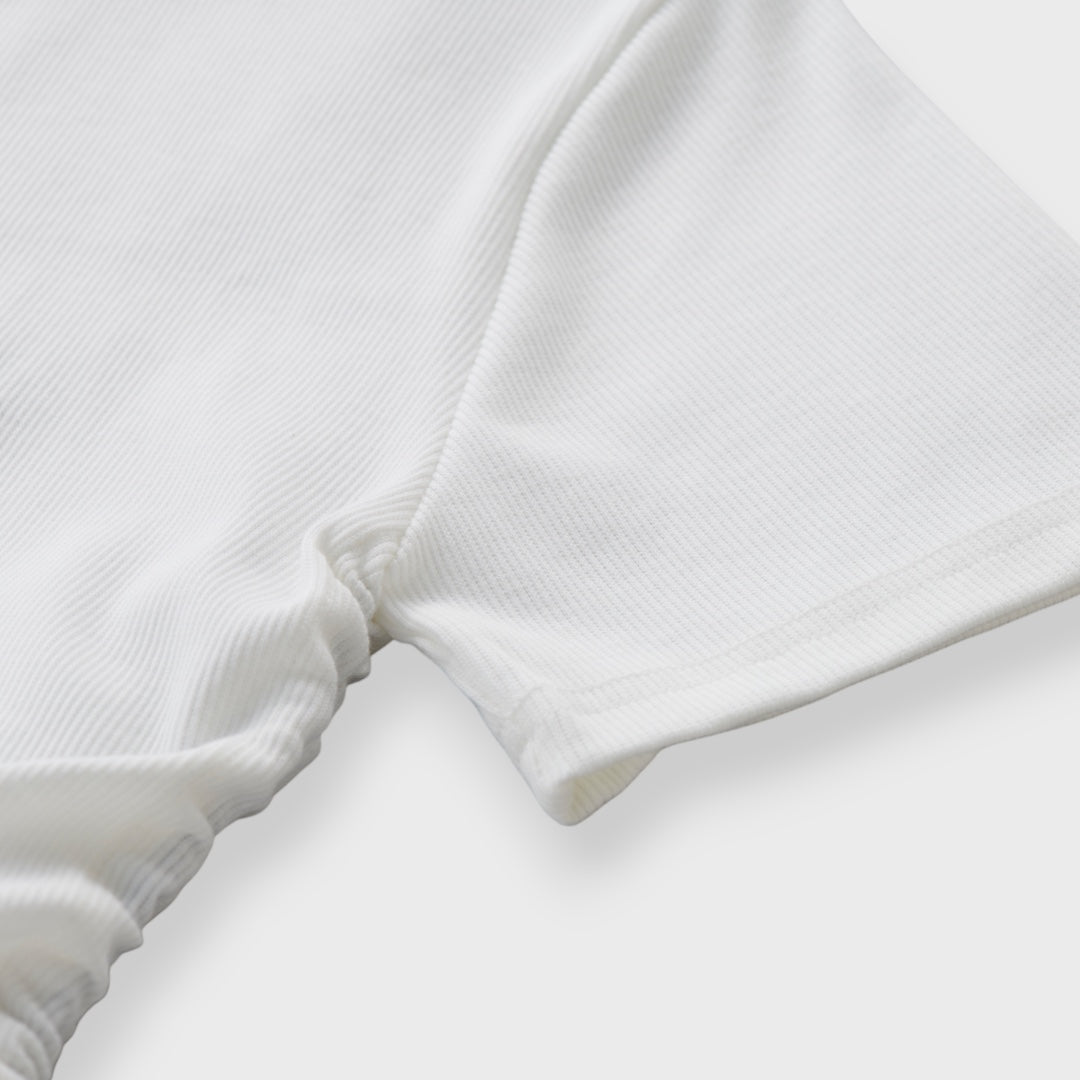 🔥 เสื้อครอป Envision รุ่นปรับเชือกข้าง – ใส่แล้วดูเป็นสาวมั่นสายคิวท์ไฟลุก