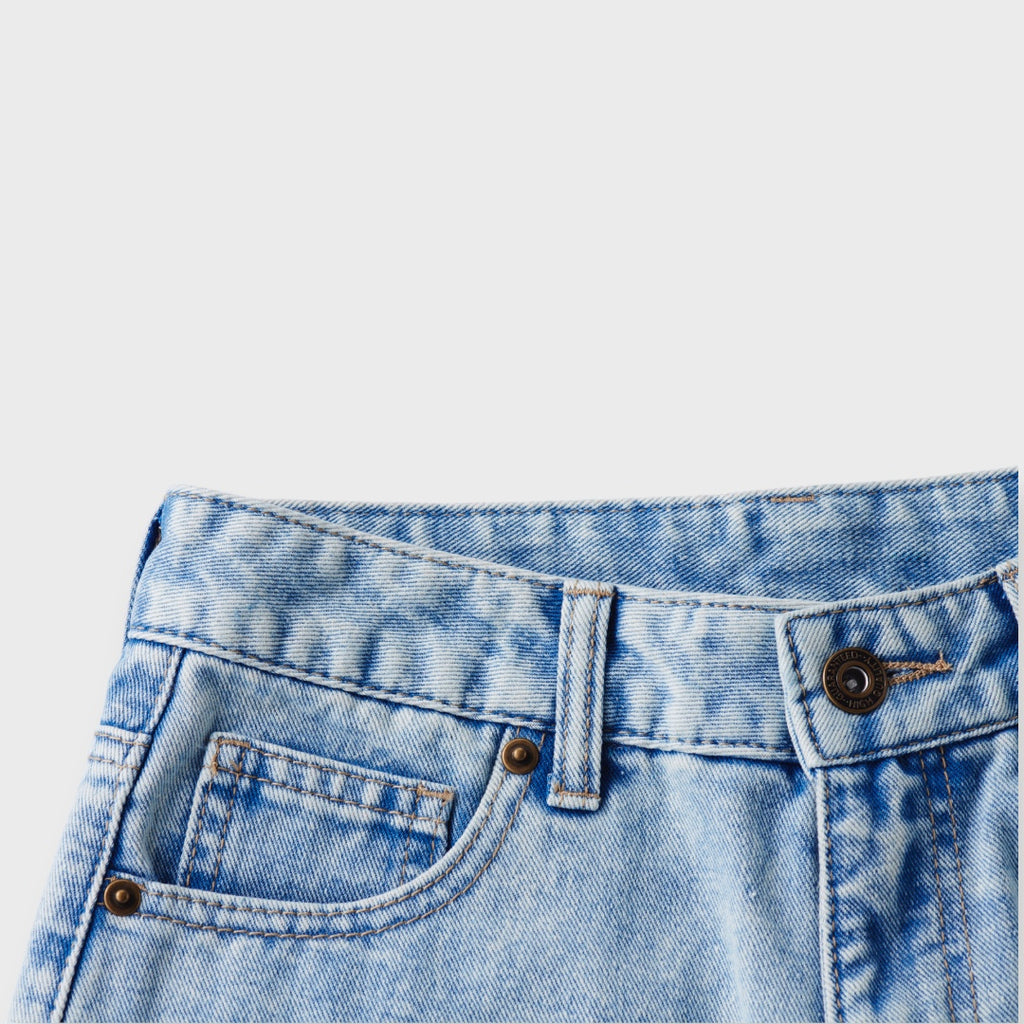 กางเกงยีนส์ขาสั้น – รุ่น “ขอความน่ารักหนึ่งช็อตค่ะ”