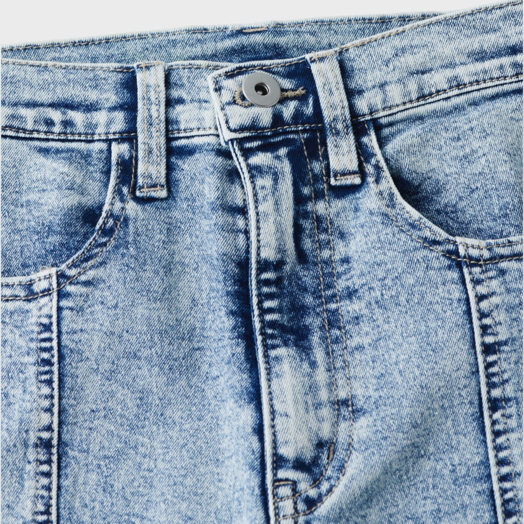 High-Waist Flare Jeans “Perfect Fit Mode!”