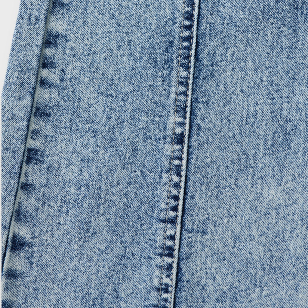 High-Waist Flare Jeans “Perfect Fit Mode!”