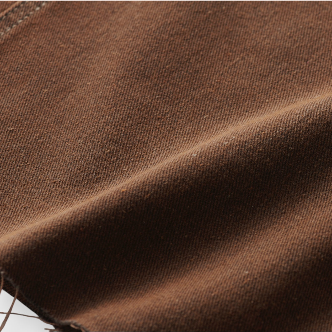 กางเกงขายาวสีบราวน์ “เท่แบบคนมีของ”