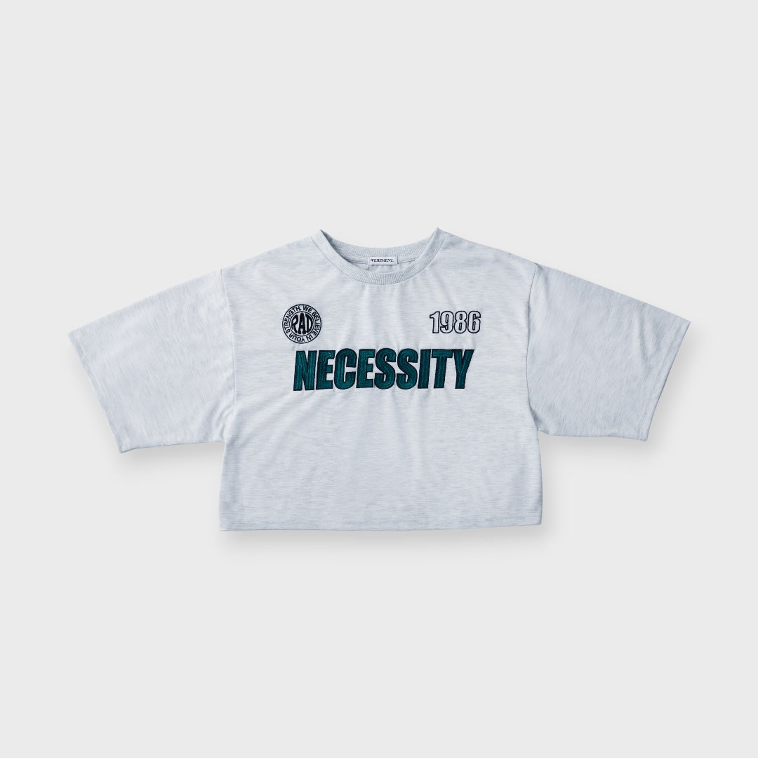 ชุดเซ็ต NECESSITY เรโทรชิว–ใส่สบายลุคเก๋สไตล์ยุค 90s