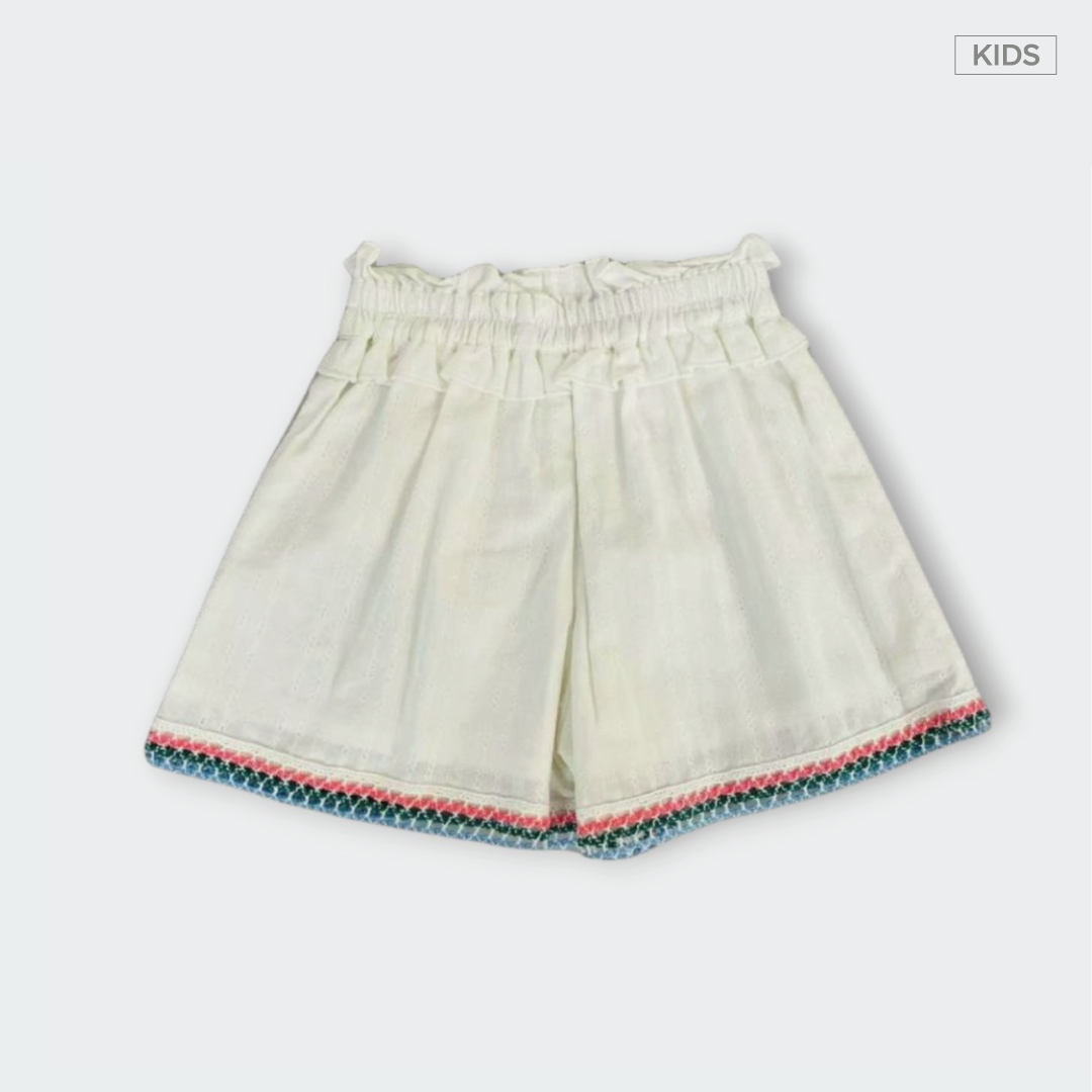 Kids กางเกงขาสั้นเด็กสีขาว แต่งขอบสีรุ้ง น่ารักละมุน ใส่แล้วสดใสทั้งวัน
