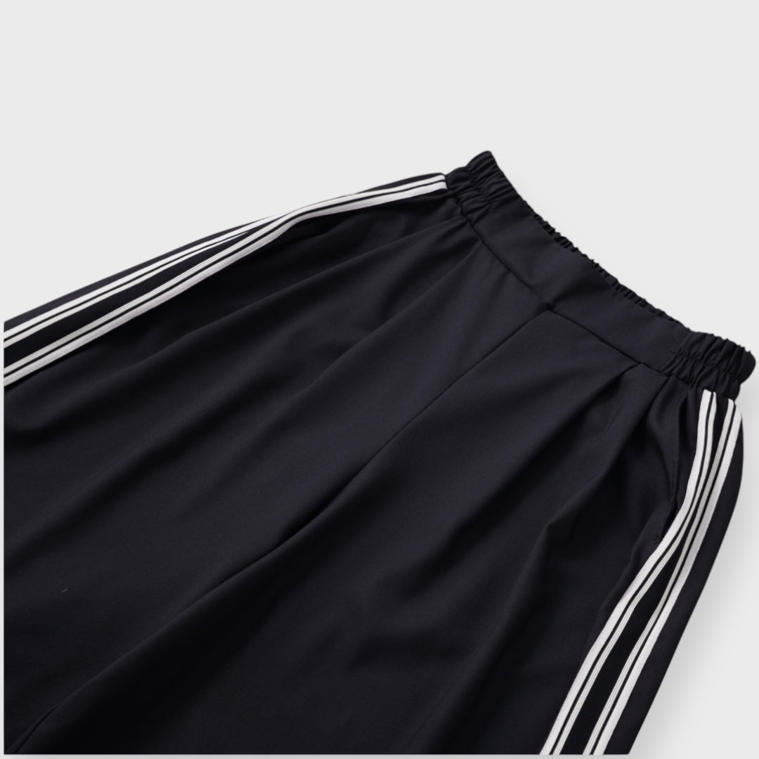 กางเกงแถบข้างเอวยางยืด ใส่สบาย ลุคสปอร์ต