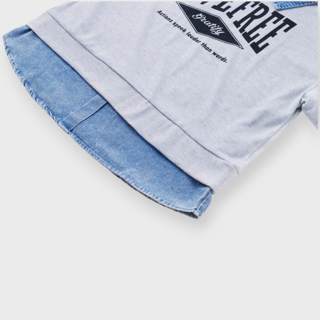 เสื้อยืดคอปกเดนิม พิมพ์ลาย LIVEFREE ทรงครอป ใส่สบายมีลูกเล่น