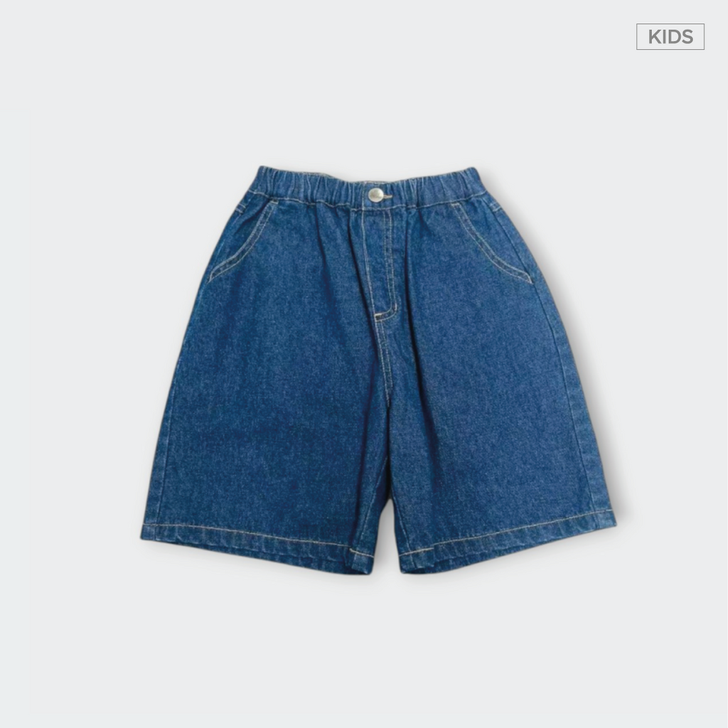 Kids กางเกงขาสั้นเด็กยีนส์ กระเป๋าหลังลายสดใส เท่กำลังดี ขยับได้ทั้งวัน