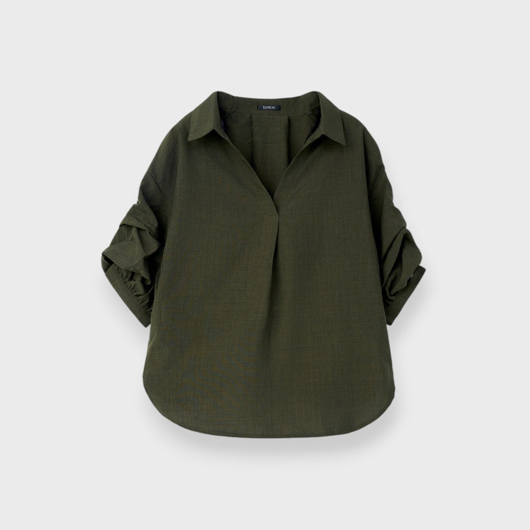 EFFORTLESS DRAPE BLOUSE – RELAXED EVERYDAY TOP WITH A CLEAN MODERN LOOK