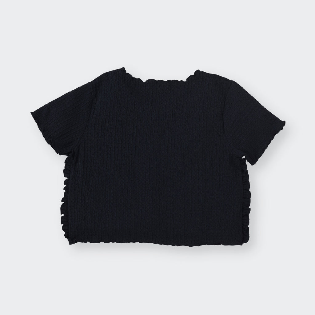 เสื้อยืดผู้หญิง “ระบายเบา ๆ แต่ความน่ารักไม่เบาเลย”