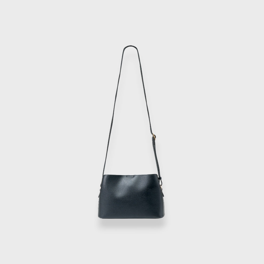LADIES METAL ACCENT SHOULDER BAG