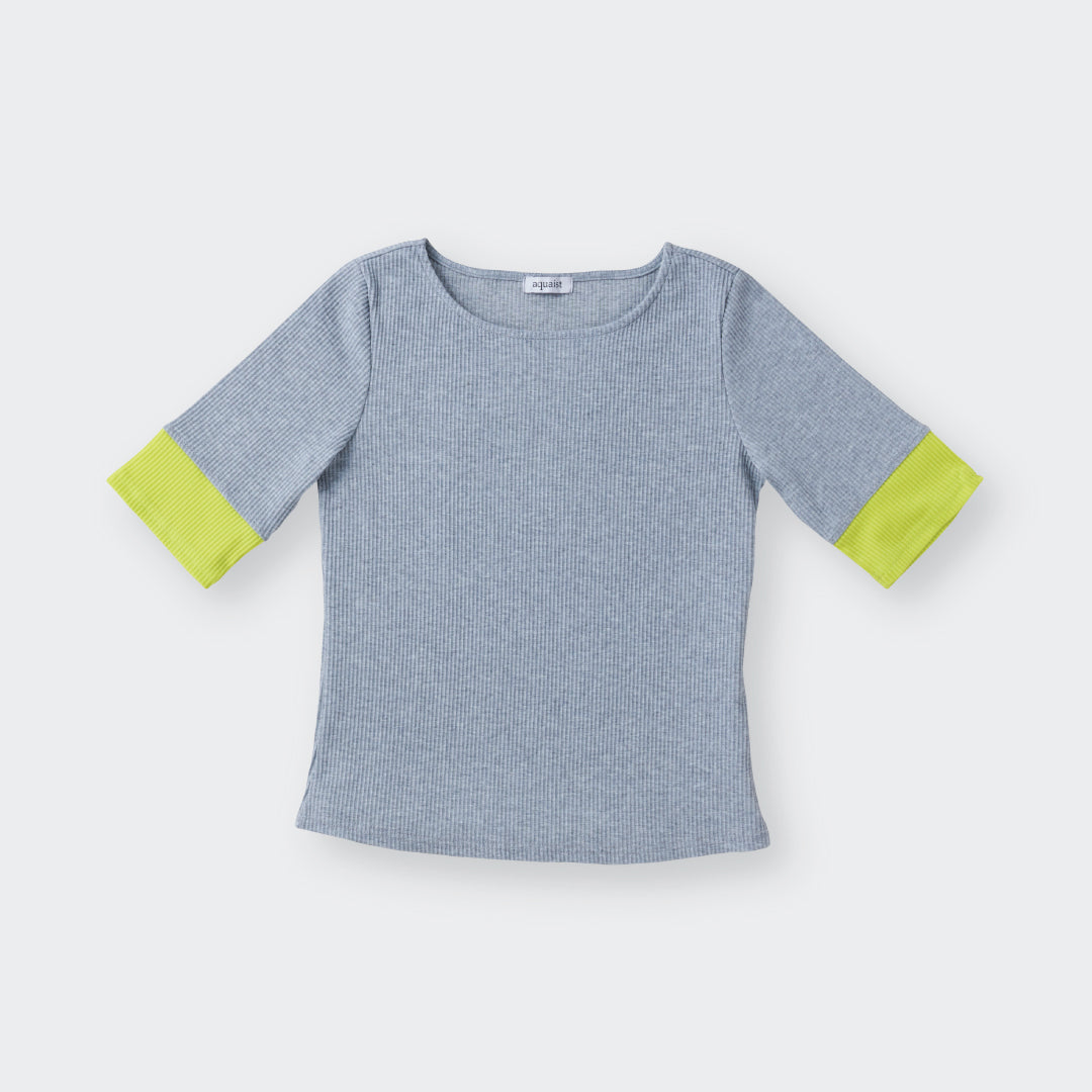 เสื้อยืดผ้าร่องแขนสั้น ดีเทลขอบแขนสีตัด ใส่สบาย ลุคเรียบแต่แอบมีลูกเล่น