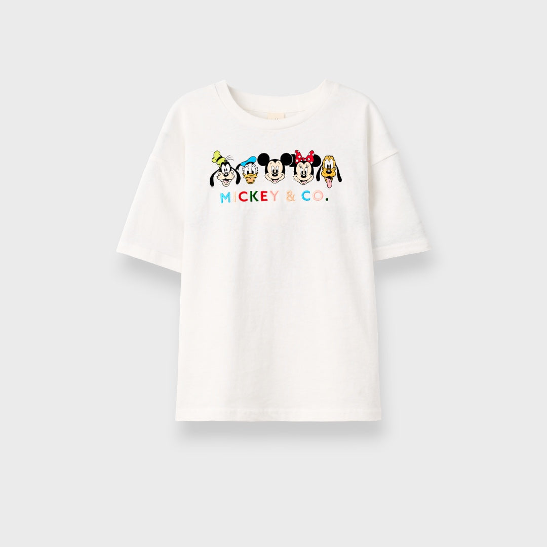 KIDS (SIZE 90-100) DISNEY MICKEY & FRIENDS OVERSIZED T-SHIRT WHITE “MICKEY & CO.”