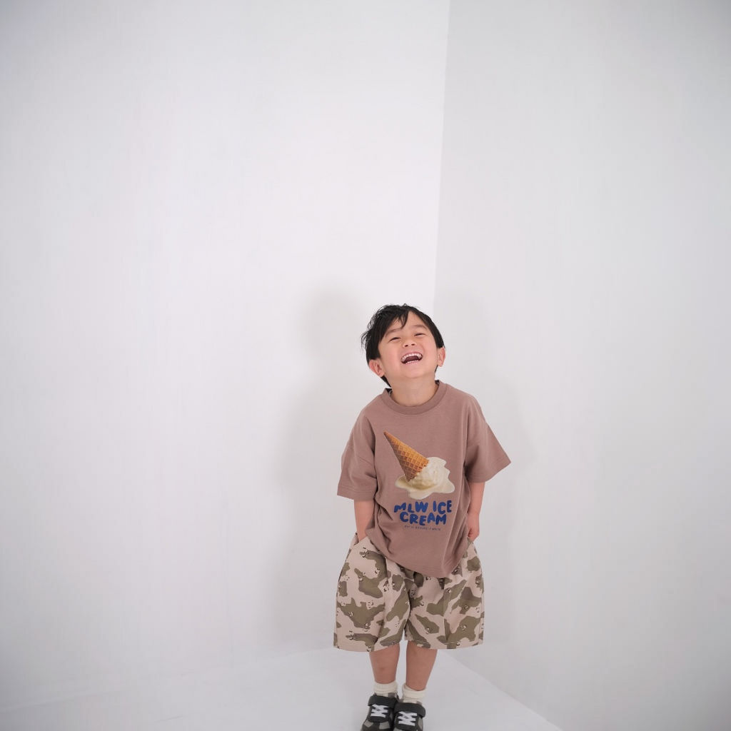BOLD ICE CREAM GRAPHIC T-SHIRT (130CM）