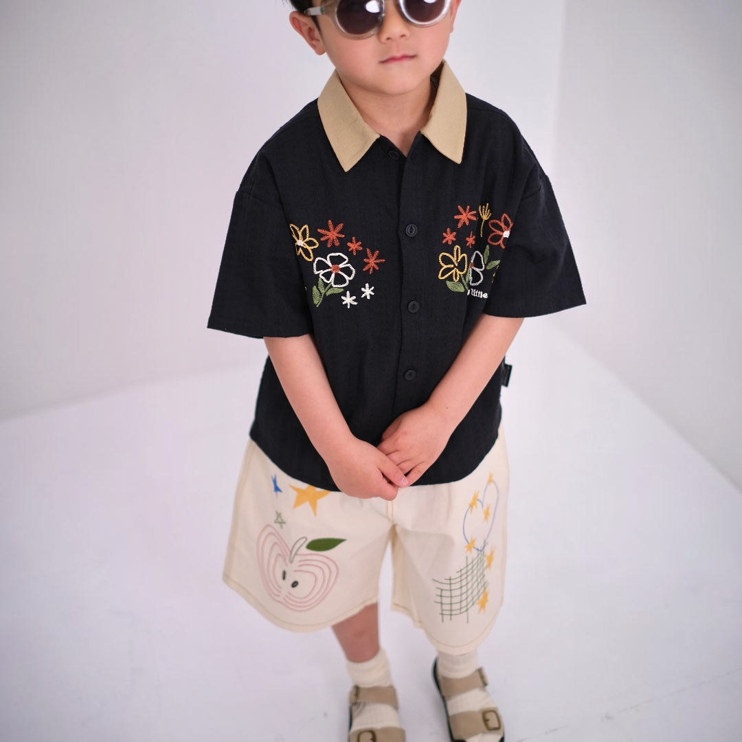 BICOLOR COLLAR FLOWER EMBROIDERY SHIRT (130CM）
