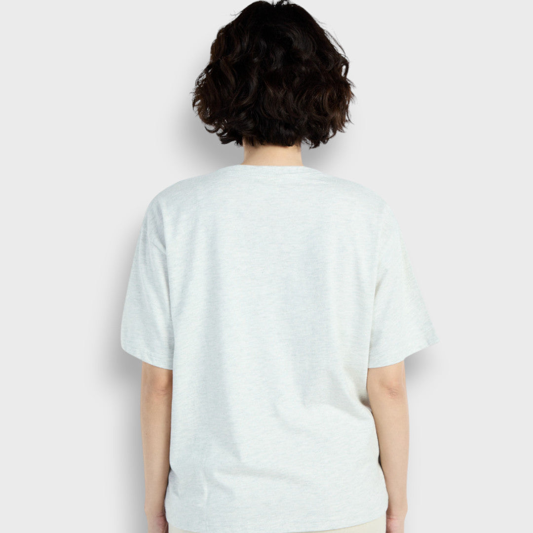 เสื้อยืด Pooh โหมดง่วงหิวตอน 11 โมง — ง่วงๆ หิวๆ ใส่ได้หมด (Size M-LL)