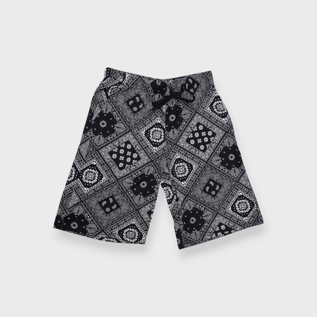 กางเกงขาสั้นลาย Bandana ผ้านุ่ม ใส่สบาย เท่แบบไม่ต้องพยายาม