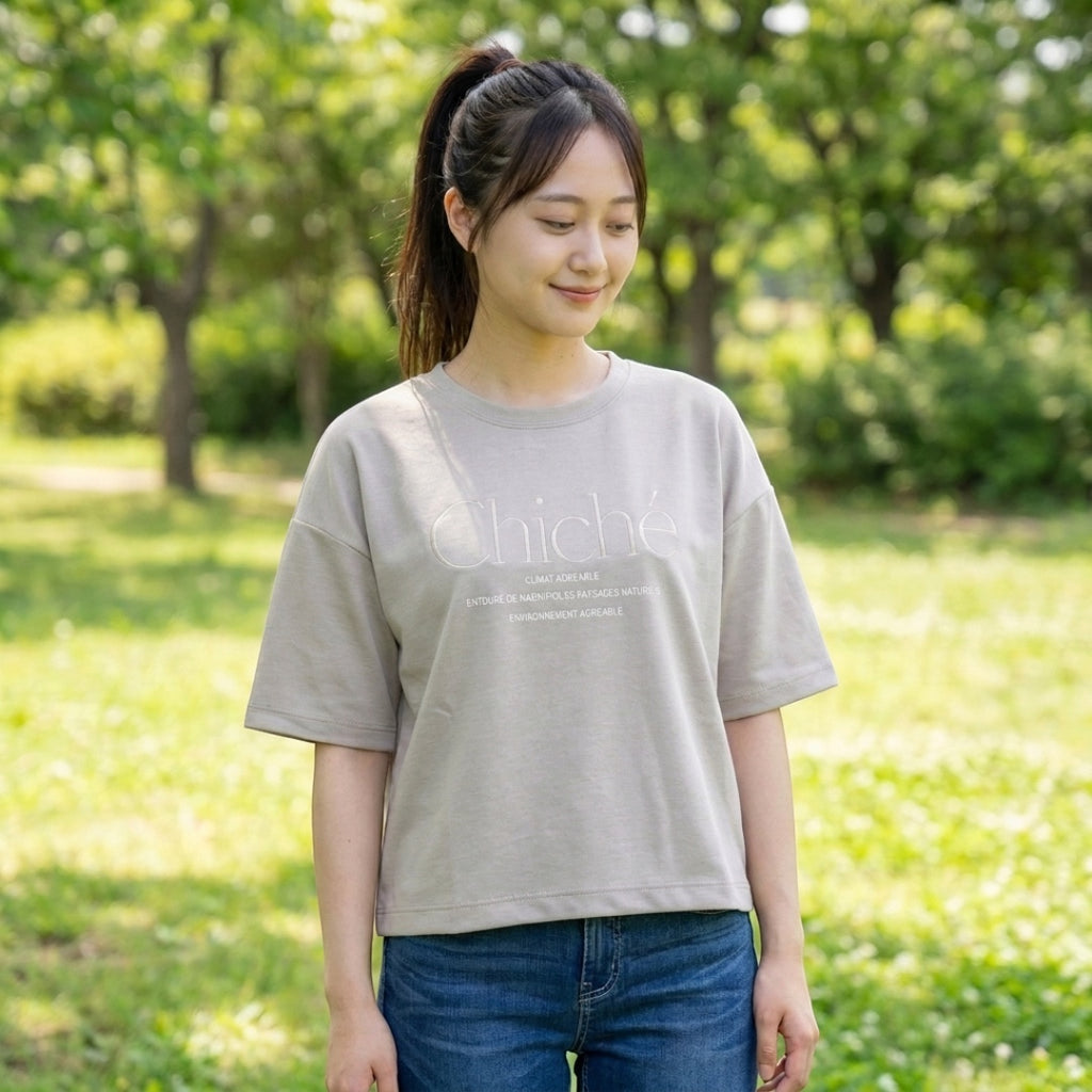 WOMEN’S CHICHÉ EMBROIDERED LOGO OVERSIZED SHORT SLEEVE T-SHIRT GRAY