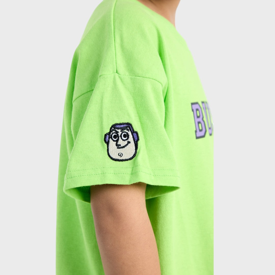 Kids (Size 130-150) เสื้อยืดเด็กสีเขียว BUZZ สุดซน ลายปักแขนสุดคิ้วท์ ใส่สบายพลังล้น