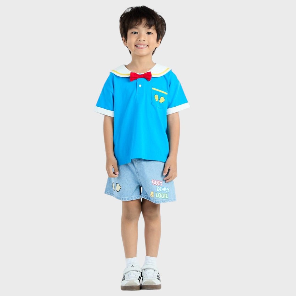 Kids (Size 110-130) เสื้อยืดเด็ก Disney โดนัลด์ดั๊ก สีฟ้าคอปกกะลาสี โบว์แดงพร้อมผจญภัย