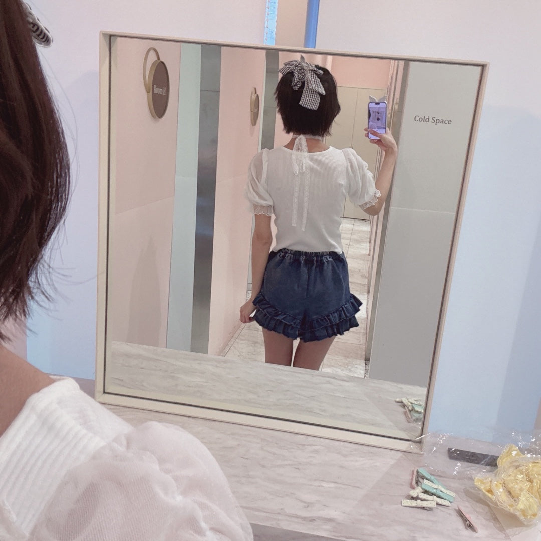Majoretty x Airi - กางเกงยีนส์ขาสั้น แต่งระบายมุก ลุคหวานสดใส