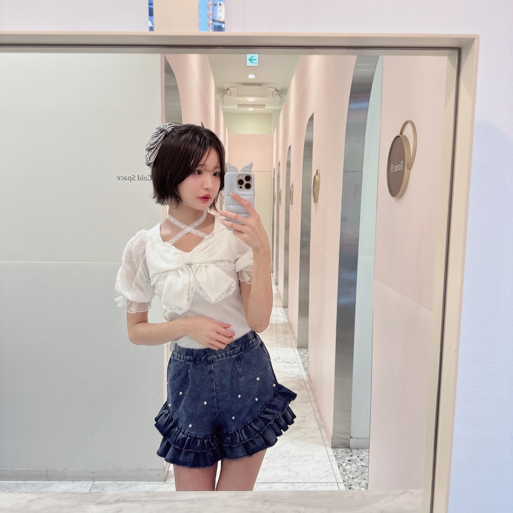 Majoretty x Airi - กางเกงยีนส์ขาสั้น แต่งระบายมุก ลุคหวานสดใส