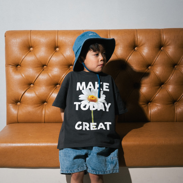 INABA OVERSIZED FLORAL GRAPHIC KIDS T-SHIRT (100-120CM)