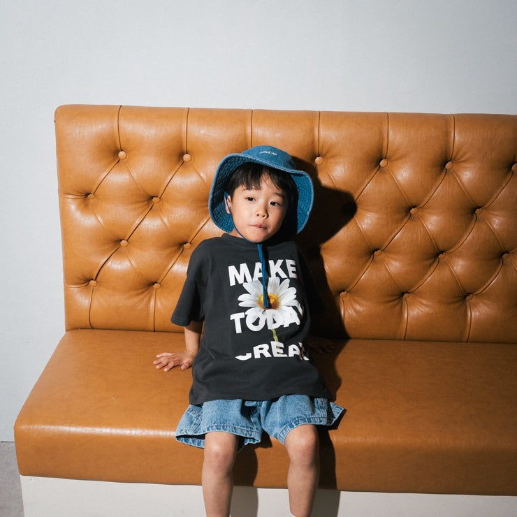 INABA OVERSIZED FLORAL GRAPHIC JUNIOR T-SHIRT (130CM)