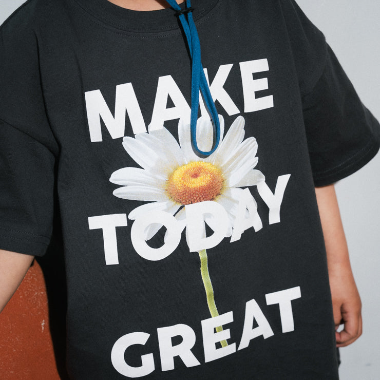 INABA OVERSIZED FLORAL GRAPHIC KIDS T-SHIRT (100-120CM)