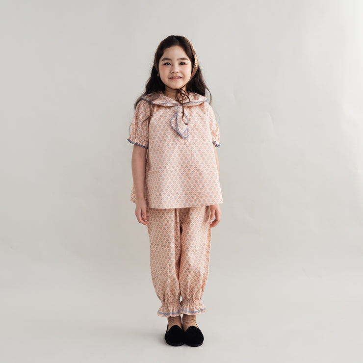 SOFT PINK TAPERED KIDS PANTS (100-120CM)