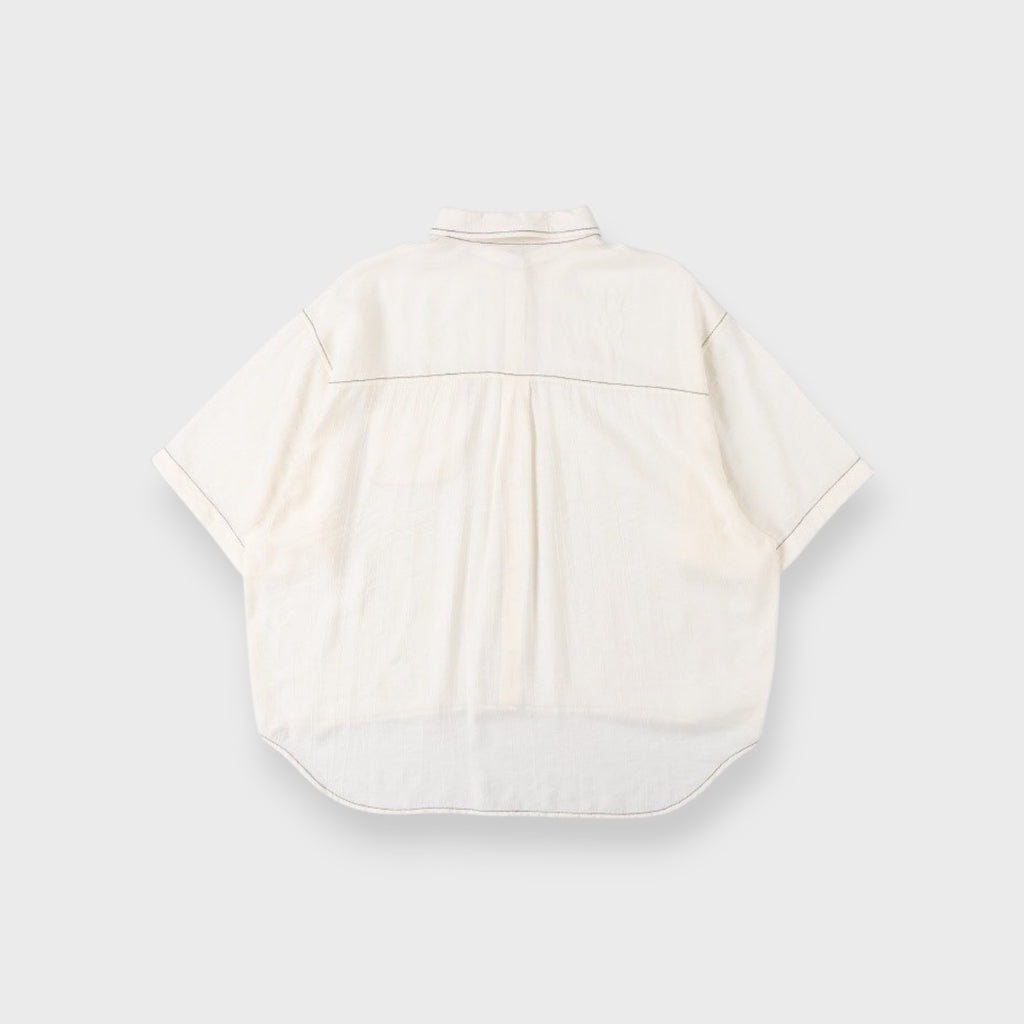 เสื้อเชิ้ตแขนสั้นทรงโอเวอร์ไซซ์ มินิมอล มีกระเป๋าหน้า ใส่สบายสไตล์ Casual