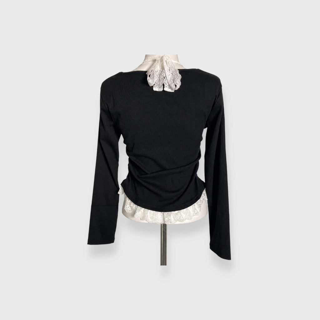 WOMEN'S LACE-HEM LONG-SLEEVE PULLOVER