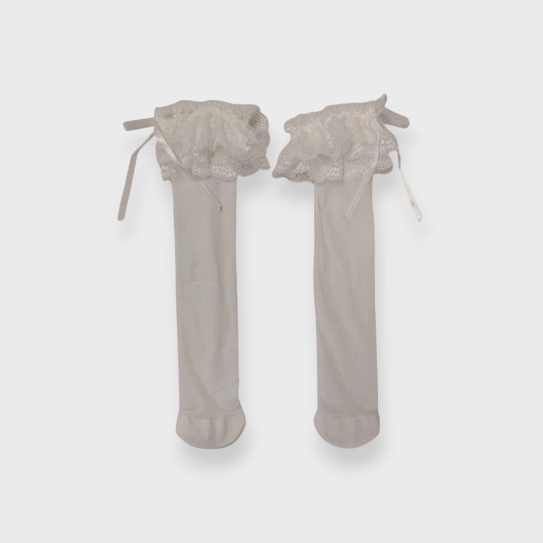 RIBBON FRILL KNEE-HIGH SOCKS MEDIUM WHITE / MEDIUM BLACK