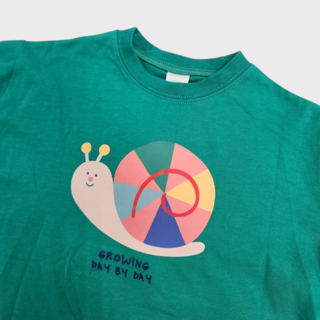 KIDS T-SHIRT MEDIUM GREEN (100-120CM)